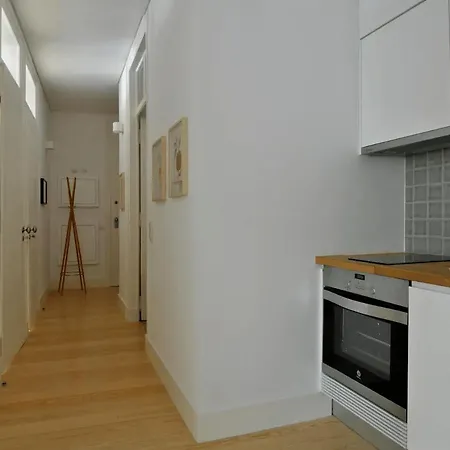 Apartment Alfama Confortable Near Cathedral